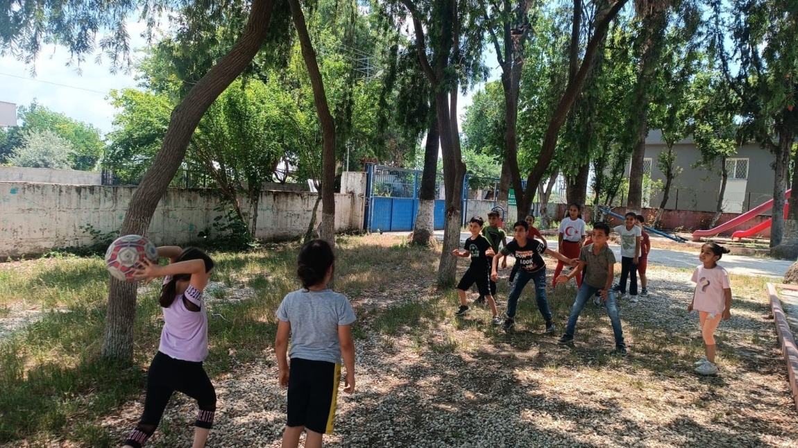 Geleneksel Çocuk Oyunları Şenlikleri